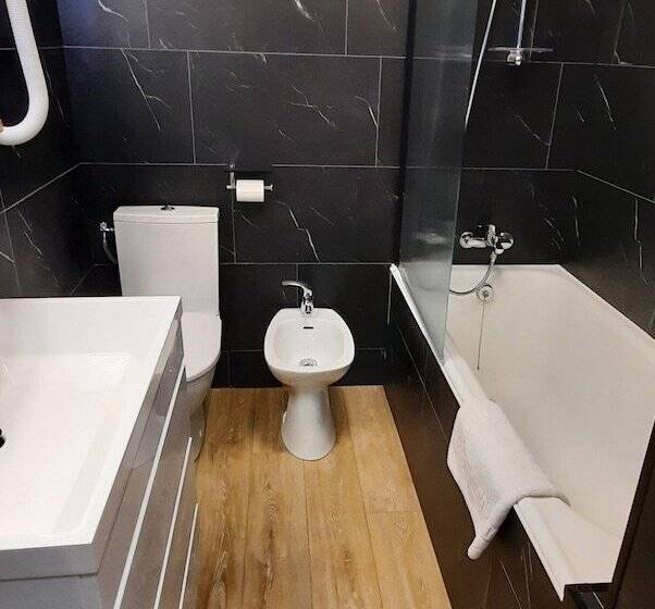 فندق Hôtel Chastellares