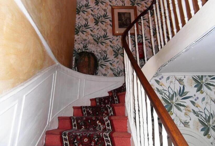 בית מלון כפרי Hôtel Des Arceaux