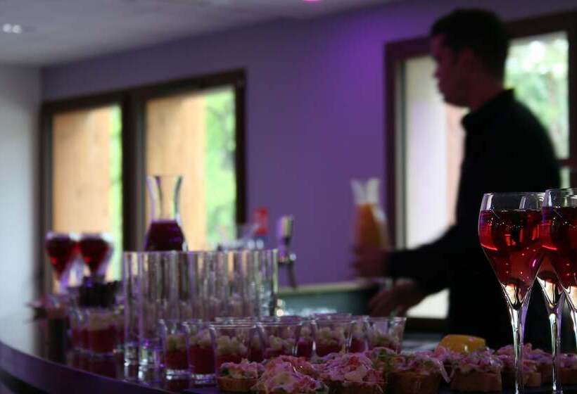 בית מלון כפרי Hôtel Le Pré Du Lac