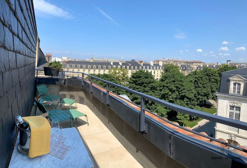 酒店 Hôtel Madame