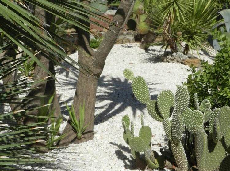 בית מלון כפרי Hôtel Paradis