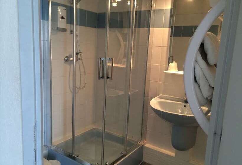 호텔 Hôtel Restaurant Le Calice Du Gevaudan   A75