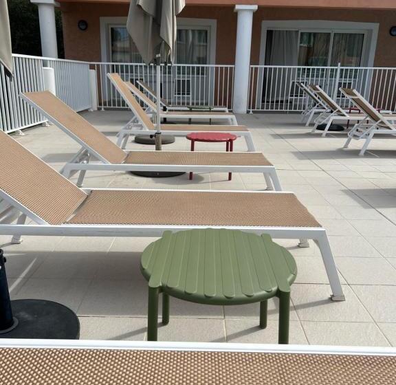 هتل Hôtel Thalassa