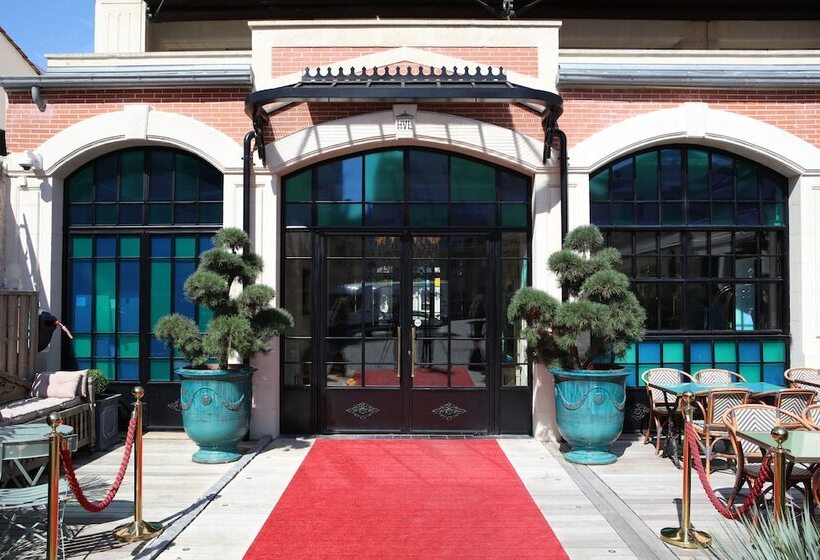 هتل Hôtel Villa Lamartine