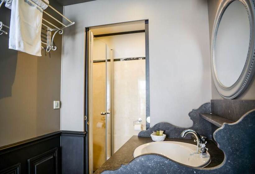 هتل Hôtel Villa Lamartine