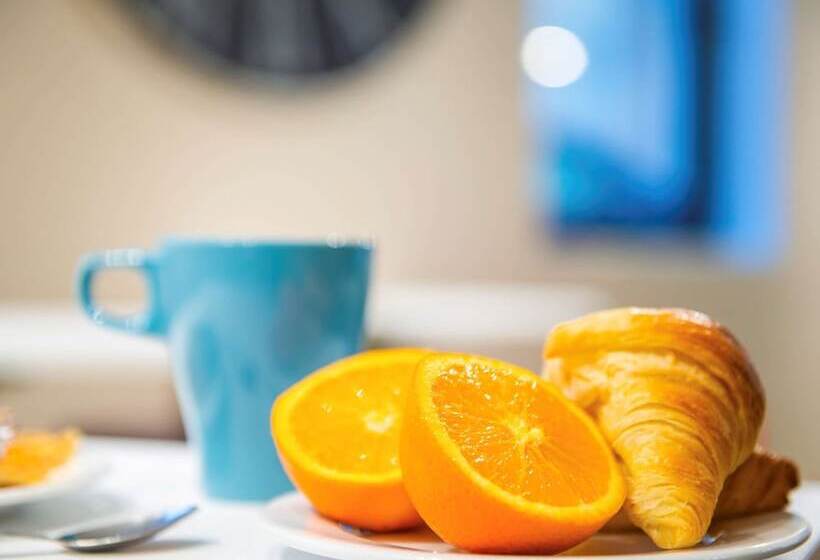 ホテル Ibis Budget Cannes Centre Ville