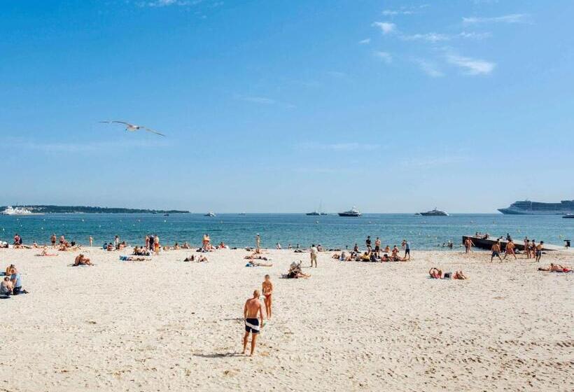 ホテル Ibis Budget Cannes Centre Ville