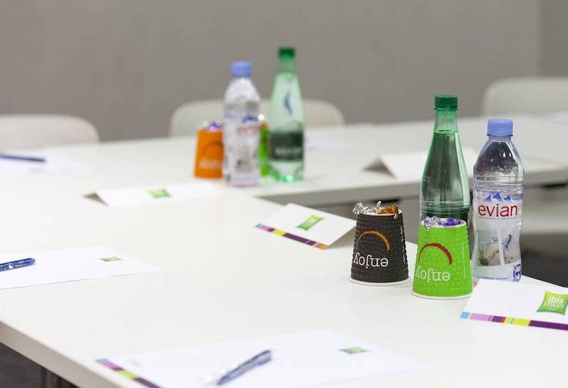 ホテル Ibis Styles Poitiers Centre