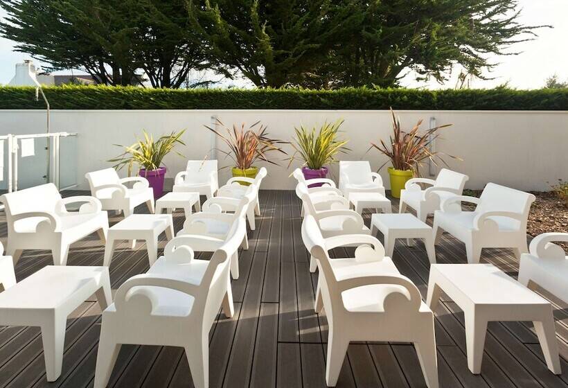 בית מלון כפרי Ibis Styles Quiberon Centre