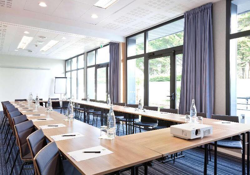 בית מלון כפרי Ibis Styles Quiberon Centre