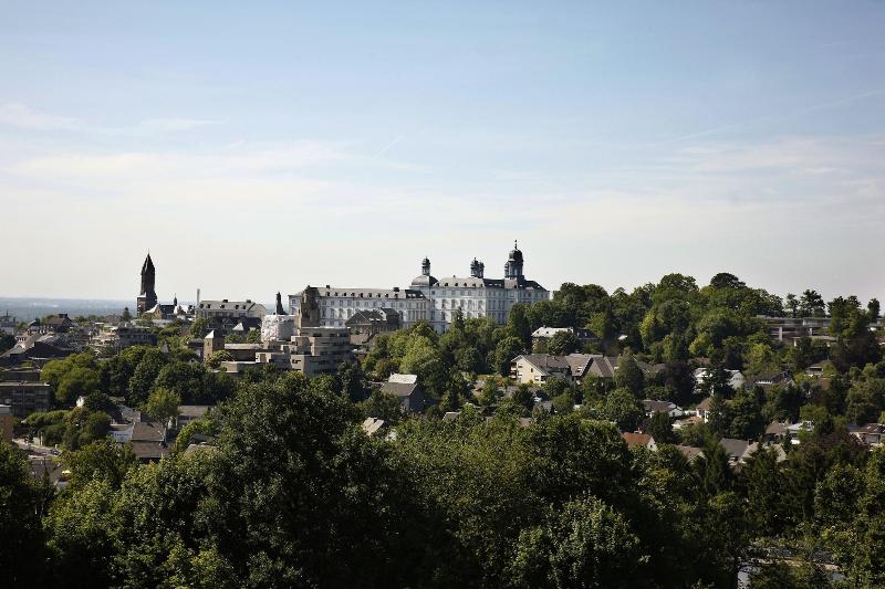 هتل Kardinal Schulte Haus