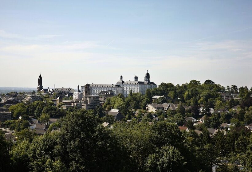 هتل Kardinal Schulte Haus