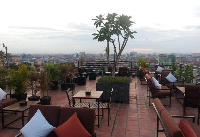 בית מלון כפרי Kolab Sor Phnom Penh