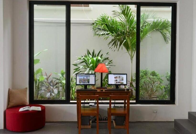 בית מלון כפרי Kolab Sor Phnom Penh