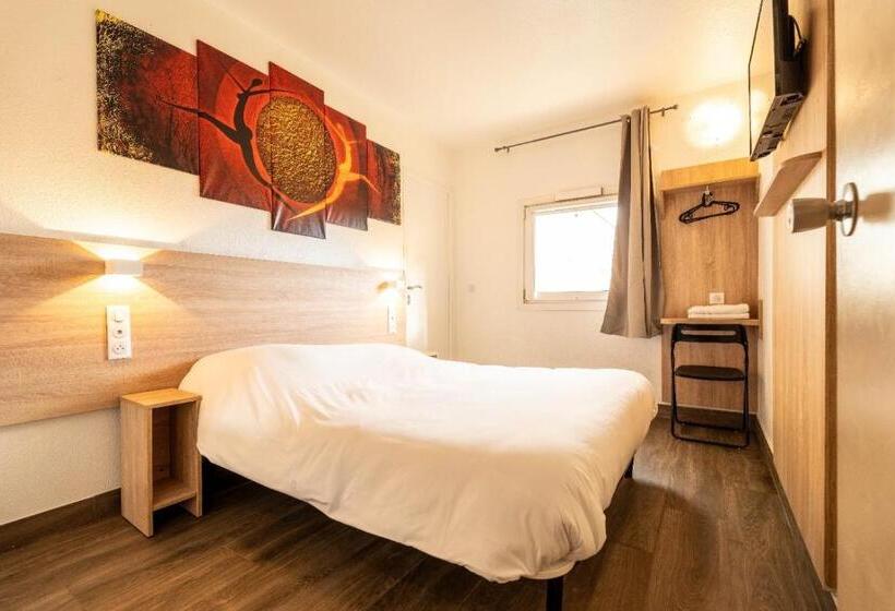 בית מלון כפרי Kyriad Direct Brignoles   Provence Verte