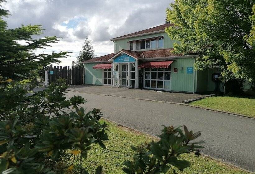 호텔 Kyriad Direct Saintes