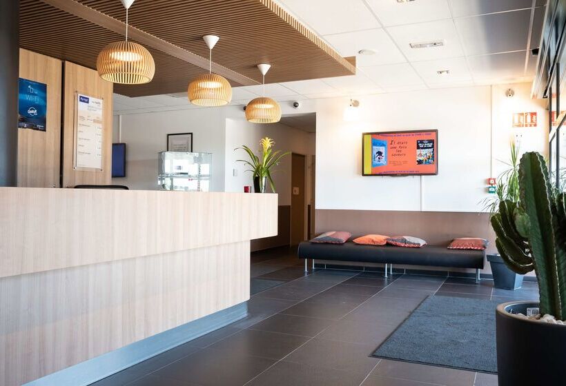 בית מלון כפרי Ibis Douai Dechy