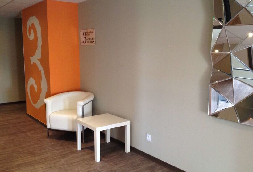 ホテル Kyriad Perpignan Sud