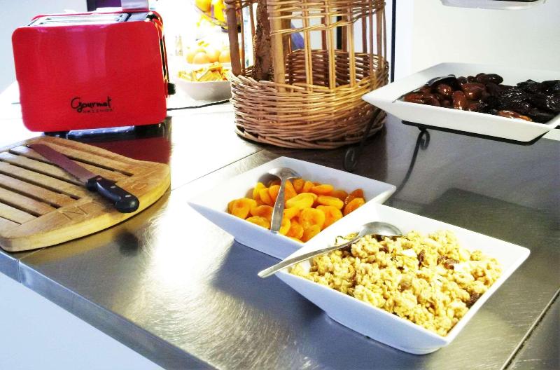 ホテル Kyriad Perpignan Sud