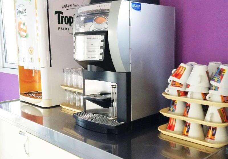 ホテル Kyriad Perpignan Sud