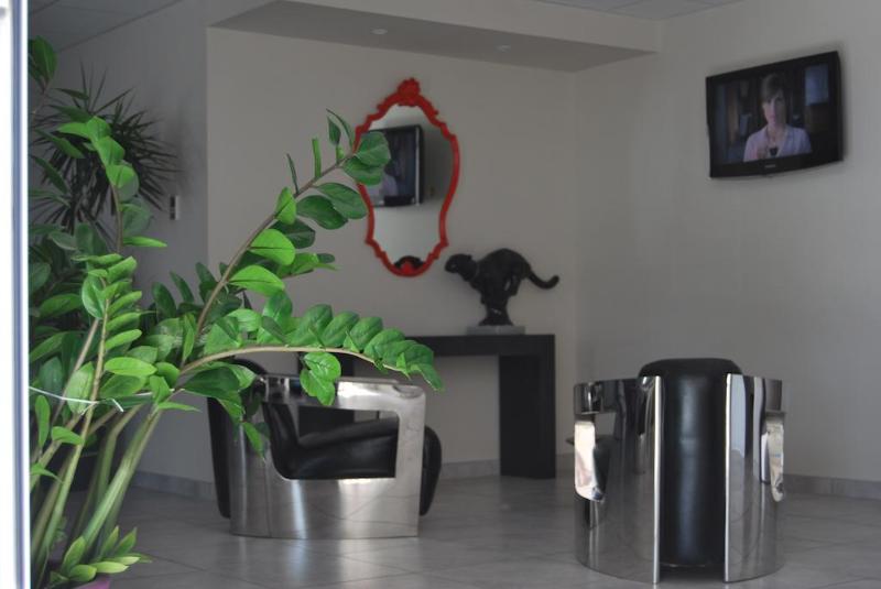 ホテル Kyriad Perpignan Sud