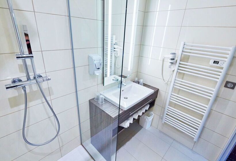 בית מלון כפרי Kyriad Poitiers Jules Verne Site Du Futuroscope