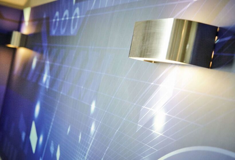 בית מלון כפרי Kyriad Poitiers Jules Verne Site Du Futuroscope