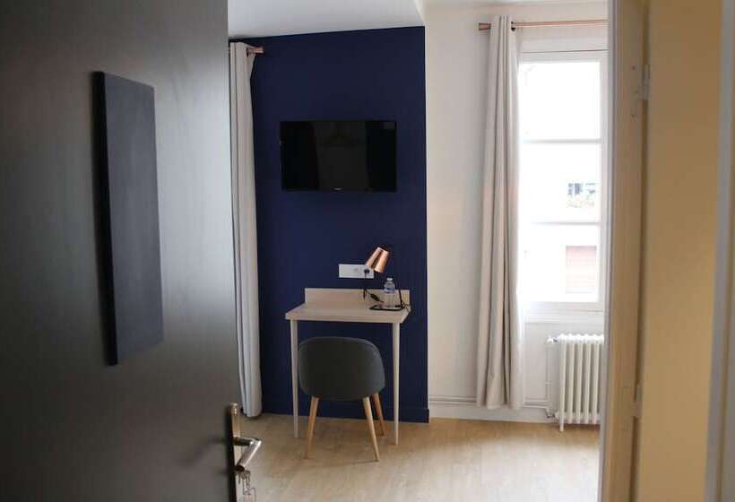 ホテル La Fontaine Caen Centre