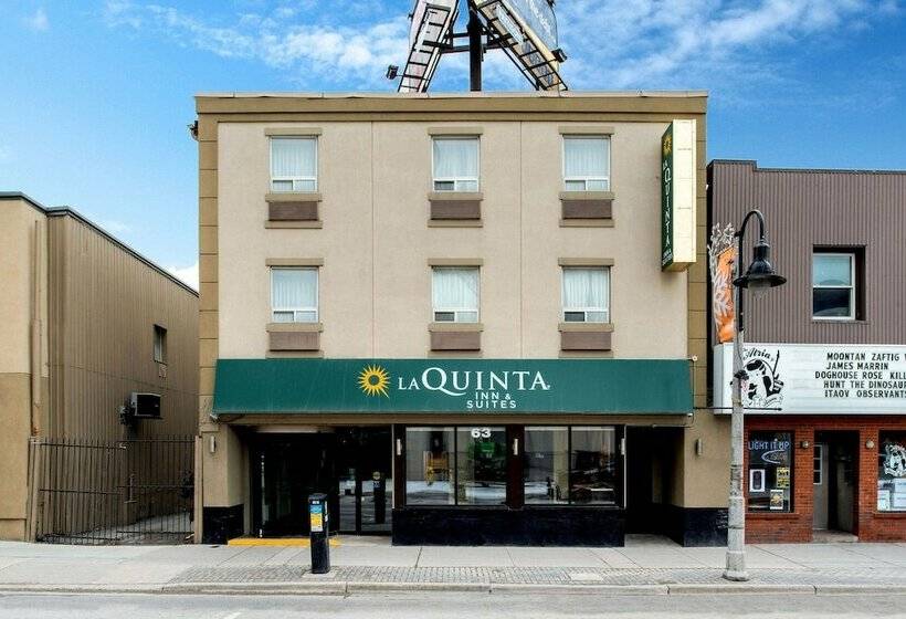 فندق La Quinta By Wyndham Oshawa