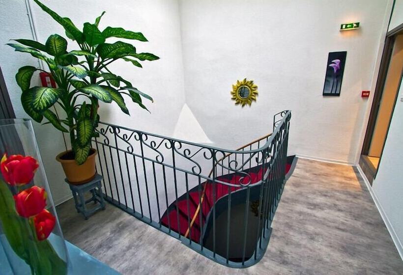 호텔 Le Cérétan Hôtel