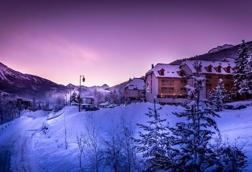 Le Grand Aigle Hotel & Spa