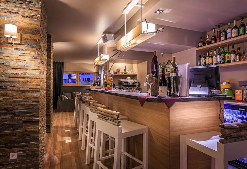 Le Grand Aigle Hotel & Spa