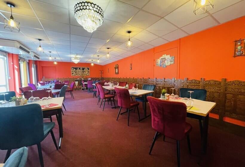 Отель Le Saint Aubin