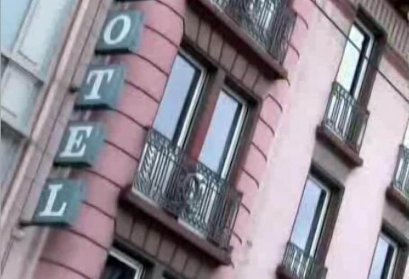 ホテル Le Strasbourg