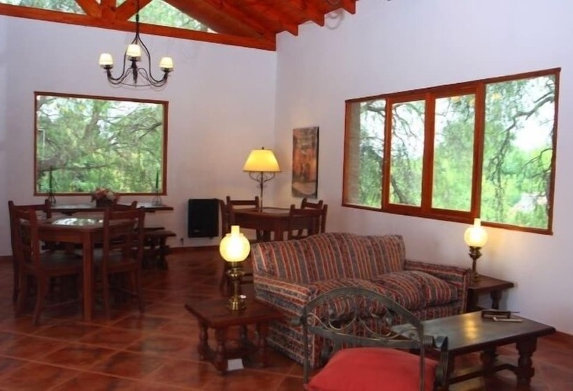 هتل Leyenda Posada