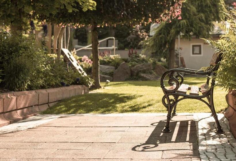 Отель Luna Mondschein