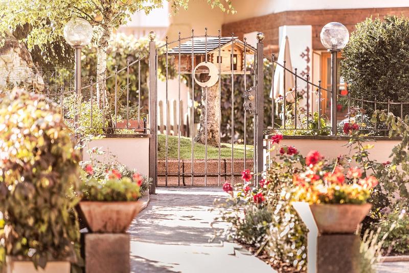 Отель Luna Mondschein