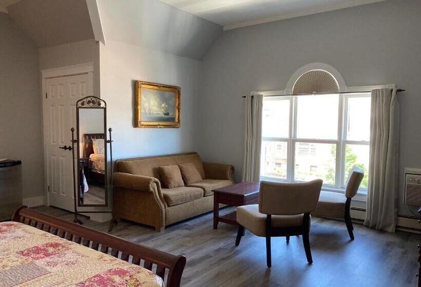 בית מלון כפרי Lunenburg Arms