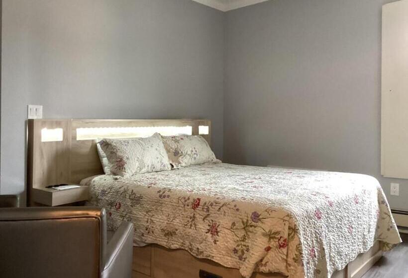 בית מלון כפרי Lunenburg Arms