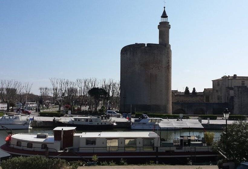 هتل Maison Des Croisades