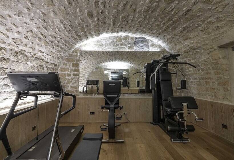 ホテル Marquis Faubourg Saint Honoré Relais & Châteaux