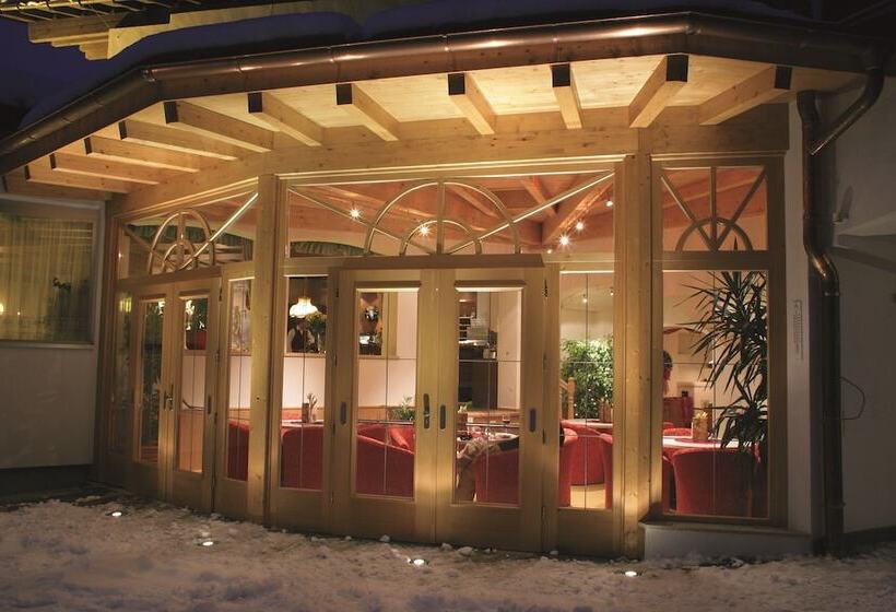 ホテル Metzgerwirt