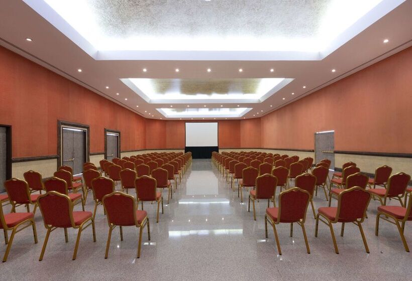 Mm Grand Hotel Puebla, Tapestry Collection By Hilton