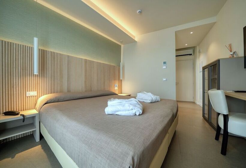 Отель Palazzo Del Garda & Spa