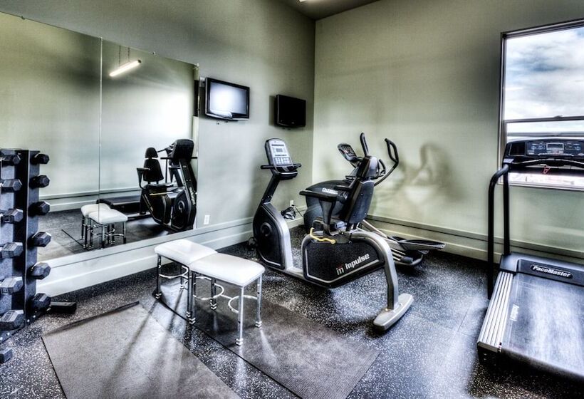 فندق Podollan Inn & Spa  Grande Prairie