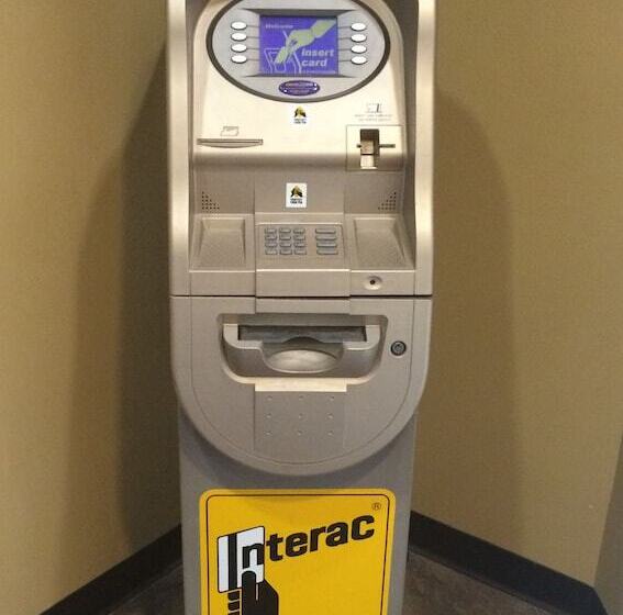 فندق Podollan Inn & Spa  Grande Prairie