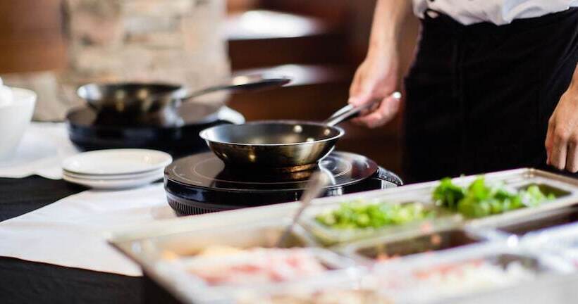 فندق Podollan Inn & Spa  Grande Prairie