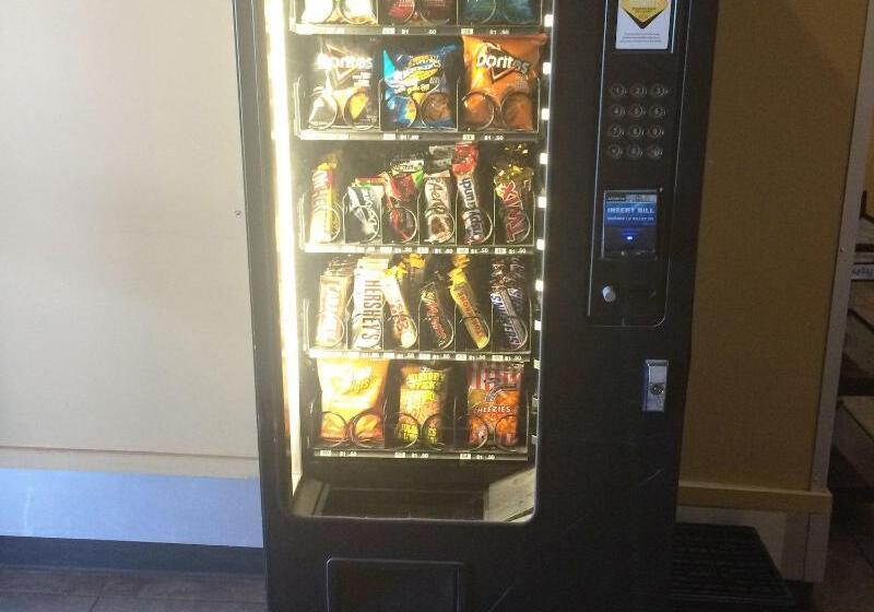 فندق Podollan Inn & Spa  Grande Prairie