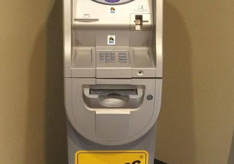 فندق Podollan Inn & Spa  Grande Prairie