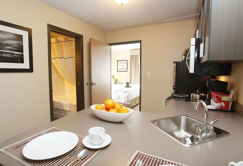 فندق Pomeroy Inn & Suites At Olds